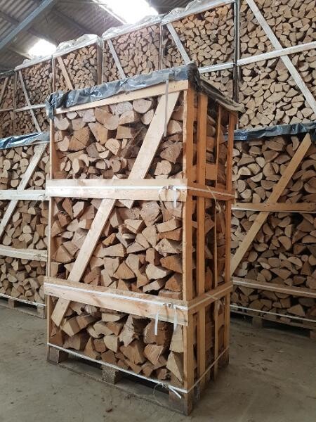Premium Buchenholz 20 RM – Kammergetrocknetes Brennholz